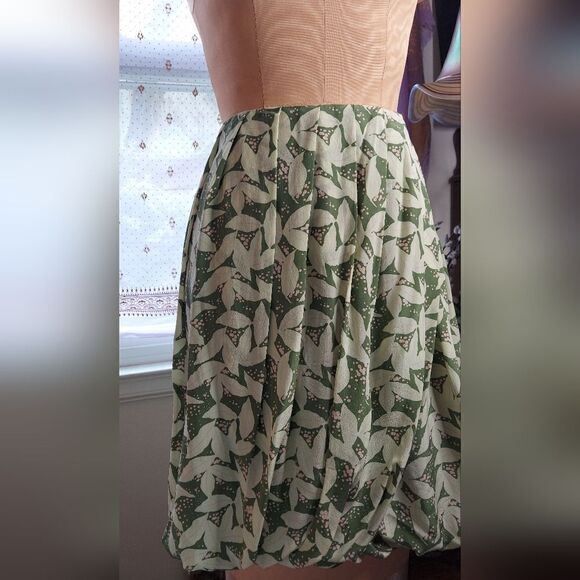 NWT TRACY REESE SILK SKIRT  Bubble Hem line Size 4 - Picture 5 of 15